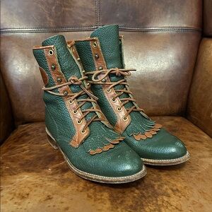 Justin Boots Green and Brown Lace Up kiltie Boots sz7